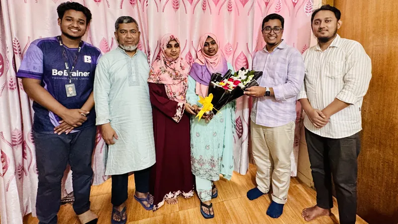 Celebrating with a BeBrainer student and family